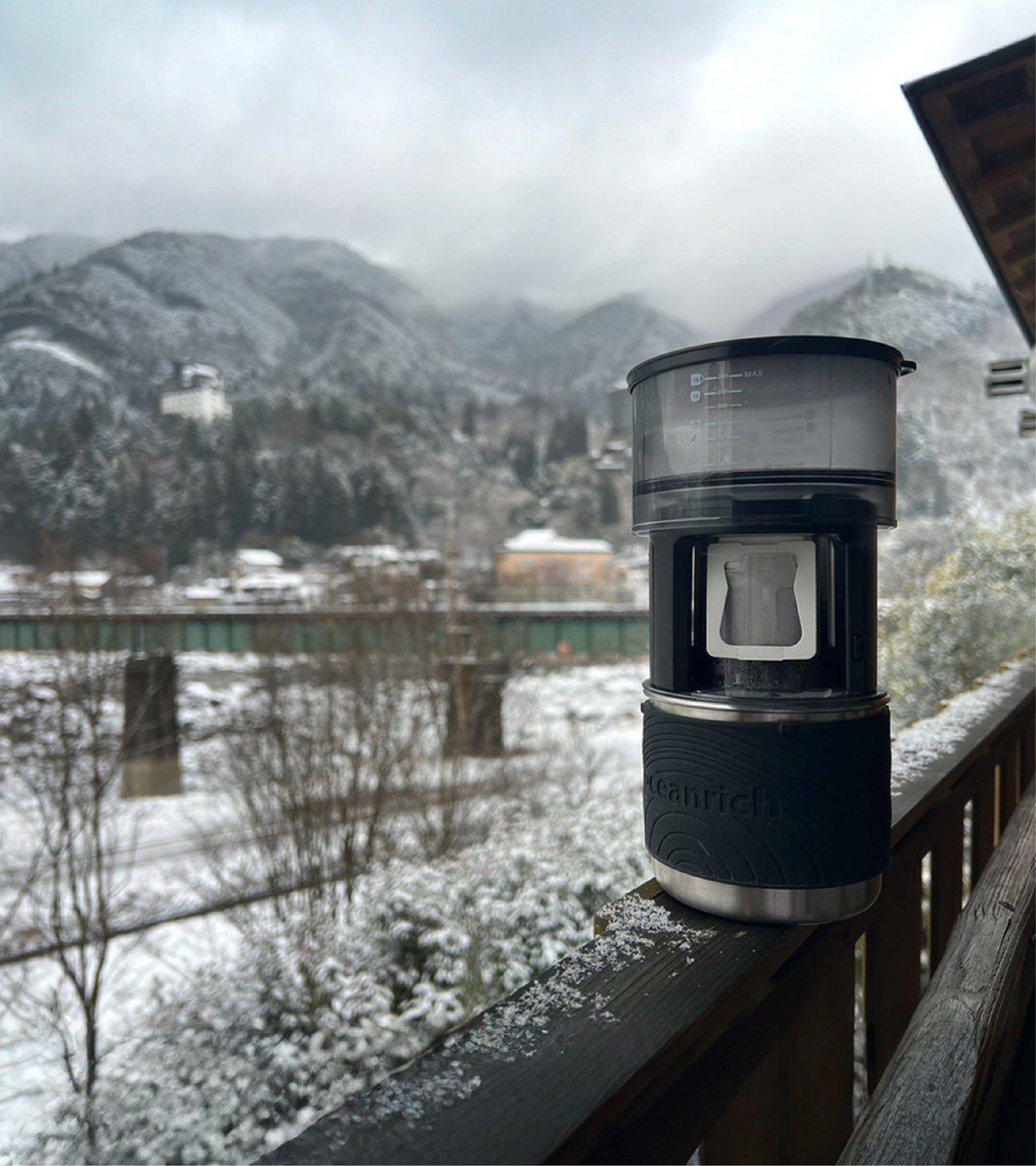 
                  
                    Oceanrich X7 Rotated Coffee Maker
                  
                